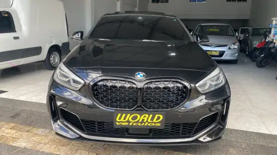 BMW-M 135i-2021
