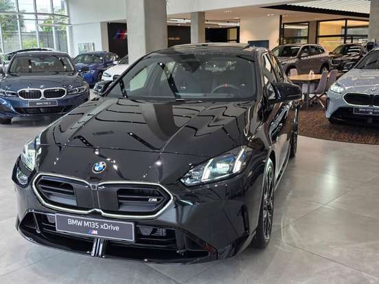 BMW-M 135i-2.0 16V TURBO GASOLINA XDRIVE STEPTRONIC BMW-M 135i-2026