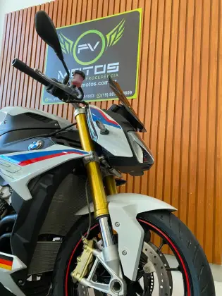 BMW S 1000 R BMW S 1000 R