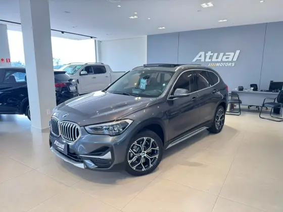 BMW X1 2.0 16V TURBO ACTIVEFLEX SDRIVE20I 4P AUTOMÁTICO BMW X1 2.0 16V TURBO ACTIVEFLEX SDRIVE20I 4P AUTOMÁTICO
