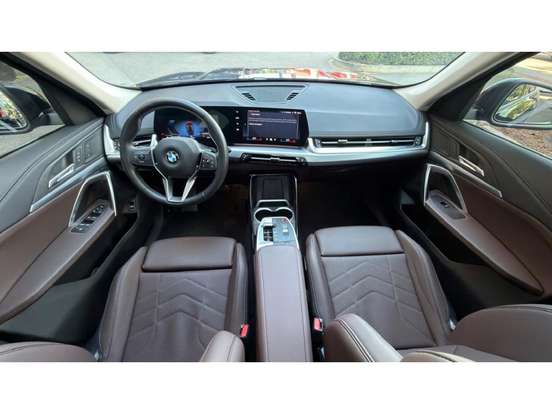 BMW-X1-2024