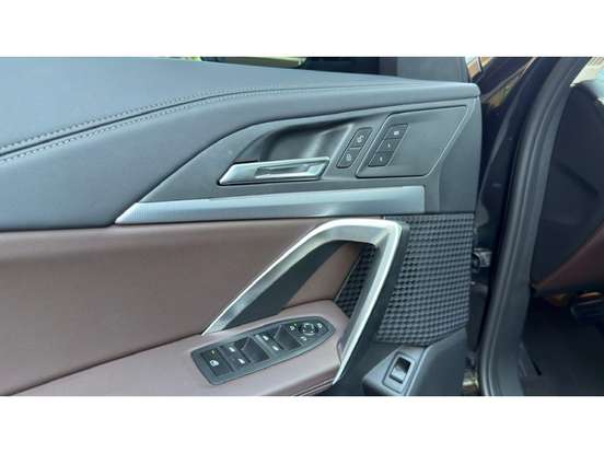 BMW-X1-2.0 16V TURBO GASOLINA SDRIVE20I X-LINE STEPTRONIC BMW-X1-2024