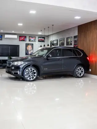 BMW X5 3.0 4X4 30D I6 TURBO DIESEL 4P AUTOMÁTICO
