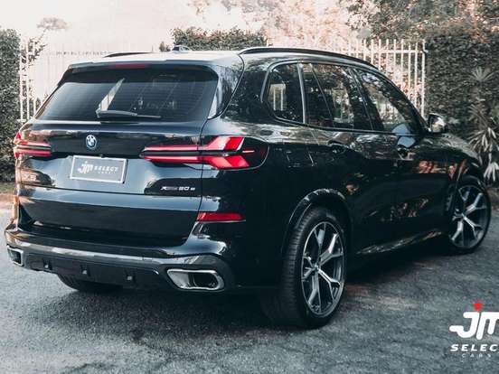 BMW-X5-3.0 I6 TURBO HÍBRIDO XDRIVE50E M SPORT AUTOMÁTICO BMW-X5-2023