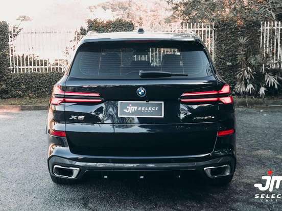 BMW-X5-3.0 I6 TURBO HÍBRIDO XDRIVE50E M SPORT AUTOMÁTICO BMW-X5-2023