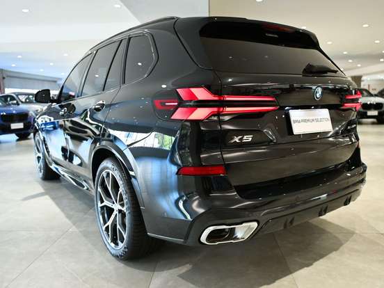 BMW-X5-3.0 I6 TURBO HÍBRIDO XDRIVE50E M SPORT AUTOMÁTICO BMW-X5-2025