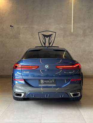 BMW-X6-2022