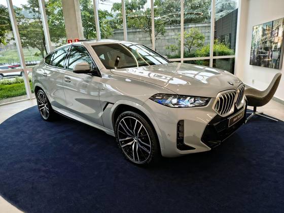 BMW X6 3.0 TWINPOWER GASOLINA XDRIVE40I M SPORT DARK EDITION AUTOMÁTICO