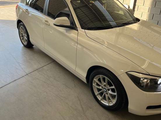 BMW-116i-1.6 16V TURBO GASOLINA 4P AUTOMÁTICO BMW-116i-2013
