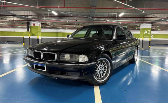 BMW 740i 4.0 V8 32V GASOLINA 4P AUTOMÁTICO