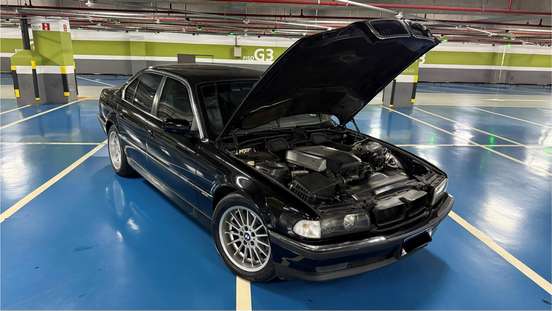 BMW-740i-4.0 V8 32V GASOLINA 4P AUTOMÁTICO BMW-740i-1994