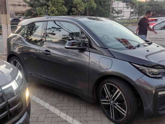 BMW-i3-0.6 HÍBRIDO REX FULL 4P AUTOMÁTICO BMW-i3-2020