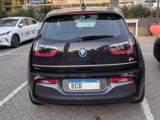 BMW-i3-0.6 HÍBRIDO REX FULL 4P AUTOMÁTICO BMW-i3-2020