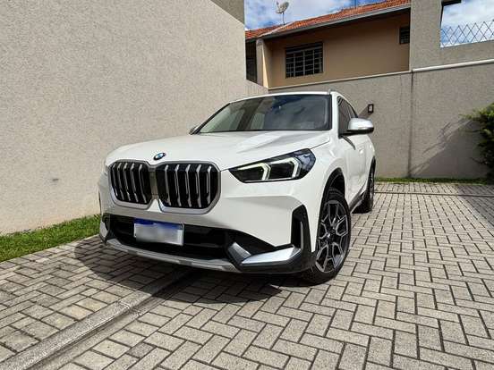 BMW-X1-2.0 16V TURBO GASOLINA SDRIVE20I X-LINE STEPTRONIC BMW-X1-2023