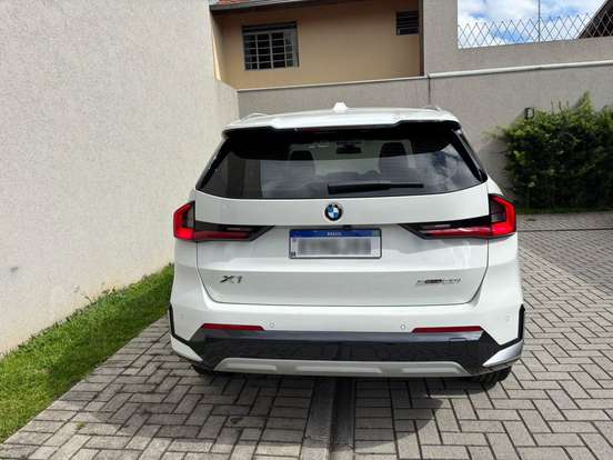 BMW-X1-2.0 16V TURBO GASOLINA SDRIVE20I X-LINE STEPTRONIC BMW-X1-2023