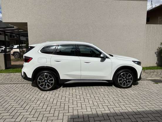BMW-X1-2.0 16V TURBO GASOLINA SDRIVE20I X-LINE STEPTRONIC BMW-X1-2023