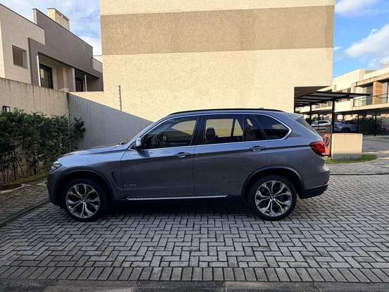 BMW-X5-2017