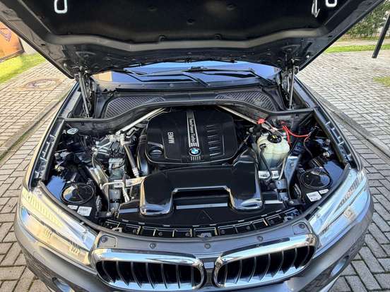 BMW-X5-3.0 4X4 30D I6 TURBO DIESEL 4P AUTOMÁTICO BMW-X5-2017