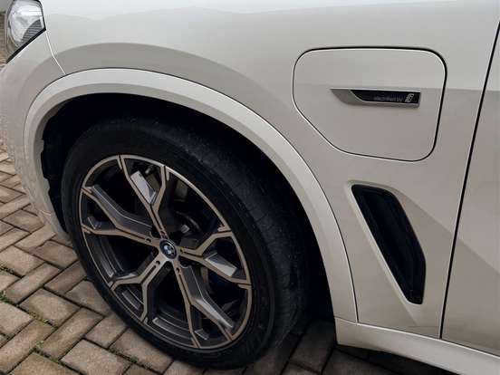 BMW-X5-3.0 I6 TURBO HÍBRIDO XDRIVE45E M SPORT AUTOMÁTICO BMW-X5-2021