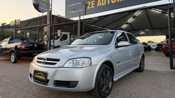 CHEVROLET ASTRA 2.0 MPFI ADVANTAGE 8V FLEX 4P MANUAL CHEVROLET ASTRA 2.0 MPFI ADVANTAGE 8V FLEX 4P MANUAL