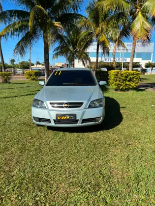 CHEVROLET ASTRA 2.0 MPFI ADVANTAGE SEDAN 8V FLEX 4P MANUAL CHEVROLET ASTRA 2.0 MPFI ADVANTAGE SEDAN 8V FLEX 4P MANUAL