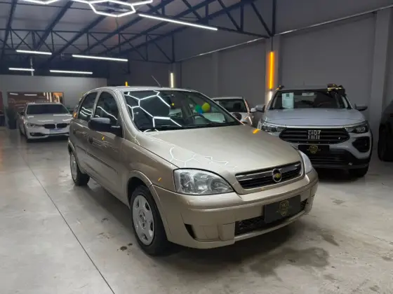 CHEVROLET CORSA 1.4 MPFI MAXX 8V FLEX 4P MANUAL CHEVROLET CORSA 1.4 MPFI MAXX 8V FLEX 4P MANUAL