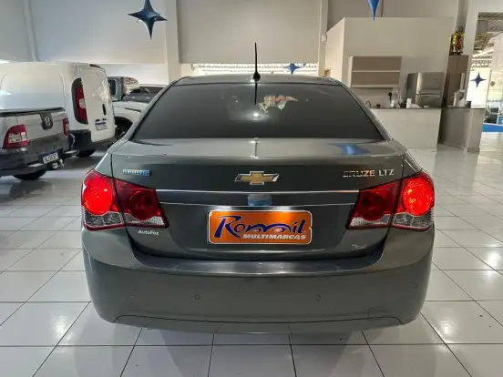 CHEVROLET-CRUZE-2012