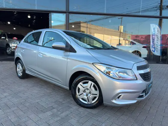 CHEVROLET ONIX 1.0 MPFI JOY 8V FLEX 4P MANUAL CHEVROLET ONIX 1.0 MPFI JOY 8V FLEX 4P MANUAL