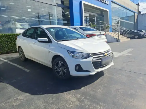 CHEVROLET ONIX 1.0 TURBO FLEX PLUS LT AUTOMÁTICO CHEVROLET ONIX 1.0 TURBO FLEX PLUS LT AUTOMÁTICO