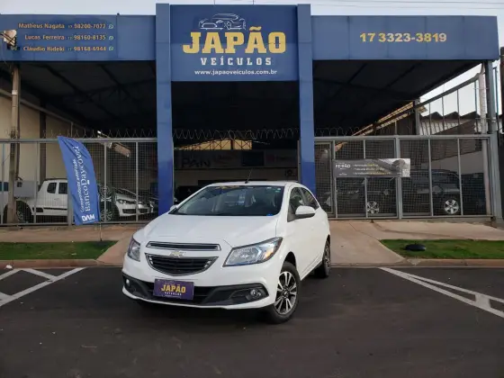 CHEVROLET ONIX 1.4 MPFI LTZ 8V FLEX 4P AUTOMÁTICO CHEVROLET ONIX 1.4 MPFI LTZ 8V FLEX 4P AUTOMÁTICO