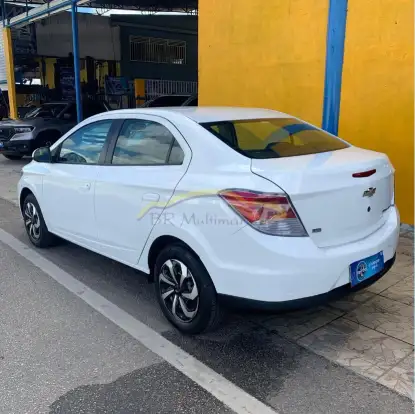 CHEVROLET-PRISMA-2013