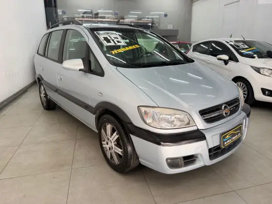 CHEVROLET ZAFIRA 2.0 MPFI ELITE 8V FLEX 4P AUTOMÁTICO CHEVROLET ZAFIRA 2.0 MPFI ELITE 8V FLEX 4P AUTOMÁTICO