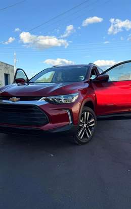 CHEVROLET-TRACKER-2023