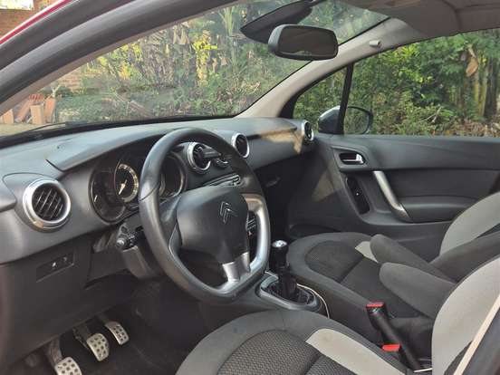 CITROËN-C3-1.5 EXCLUSIVE 8V FLEX 4P MANUAL CITROËN-C3-2014