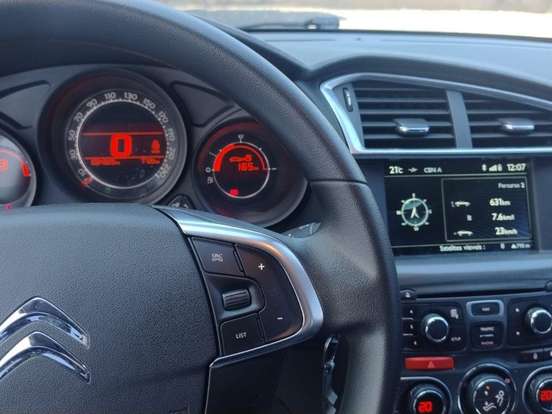 CITROËN-C4 LOUNGE-2.0 MPFI TENDANCE 16V FLEX 4P AUTOMÁTICO CITROËN-C4 LOUNGE-2014