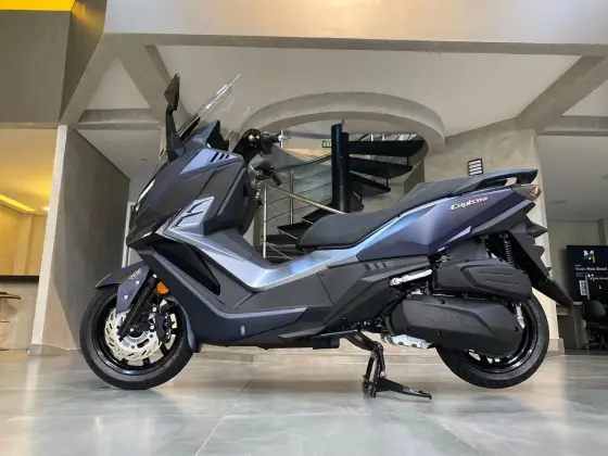 DAFRA CRUISYM 300 DAFRA CRUISYM 300