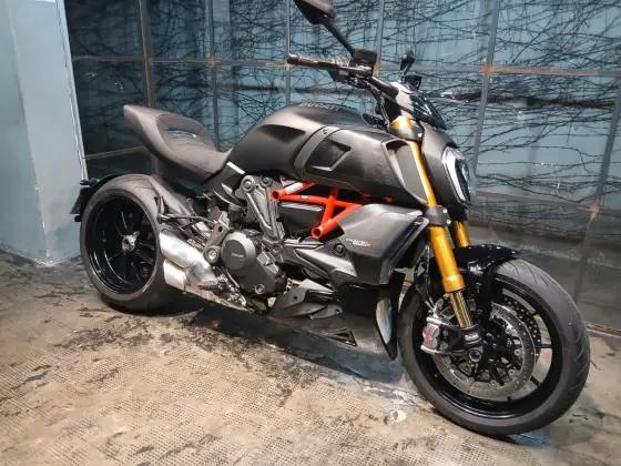 DUCATI DIAVEL 1260 S 
