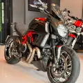 DUCATI DIAVEL CARBON DUCATI DIAVEL CARBON