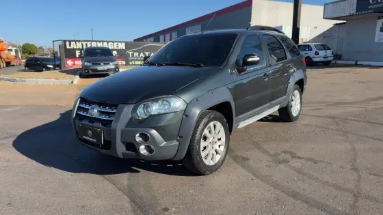 FIAT PALIO 1.8 MPI ADVENTURE WEEKEND 16V FLEX 4P AUTOMATIZADO