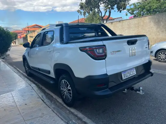 FIAT-STRADA-2022