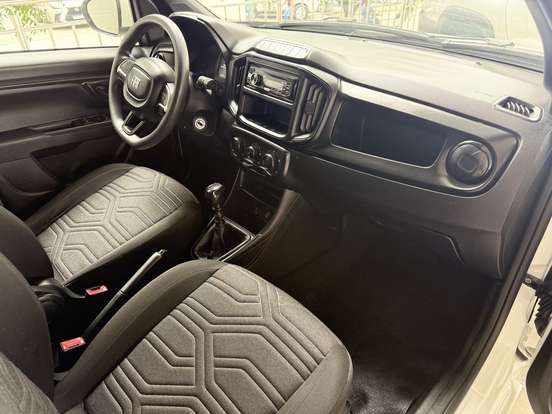 FIAT-STRADA-1.3 FIREFLY FLEX FREEDOM CD MANUAL FIAT-STRADA-2024