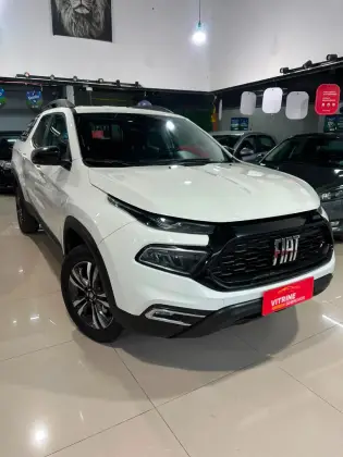 FIAT TORO 1.3 TURBO 270 FLEX FREEDOM AT6 FIAT TORO 1.3 TURBO 270 FLEX FREEDOM AT6