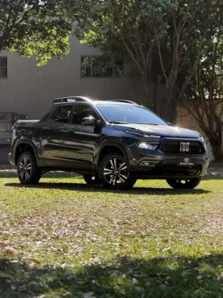 FIAT TORO 1.3 TURBO 270 FLEX FREEDOM AT6 FIAT TORO 1.3 TURBO 270 FLEX FREEDOM AT6