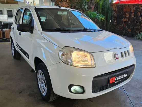 FIAT UNO 1.0 EVO VIVACE 8V FLEX 4P MANUAL FIAT UNO 1.0 EVO VIVACE 8V FLEX 4P MANUAL