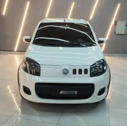 FIAT UNO 1.4 EVO SPORTING 8V FLEX 4P MANUAL FIAT UNO 1.4 EVO SPORTING 8V FLEX 4P MANUAL