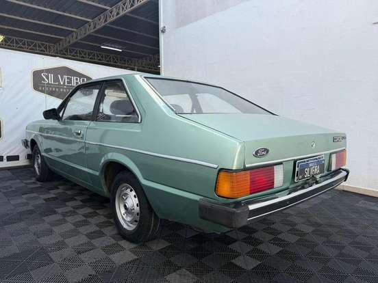 FORD-CORCEL II-1982