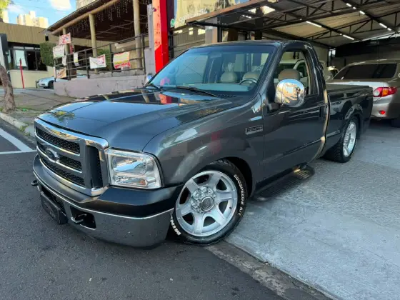 FORD F-250 4.2 XLT 4X2 CS TURBO INTERCOOLER DIESEL 2P MANUAL