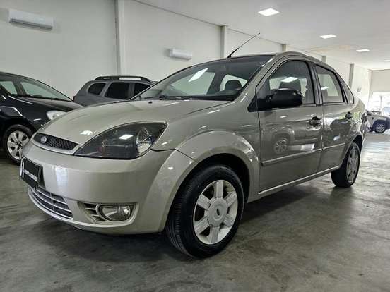 FORD-FIESTA-2005