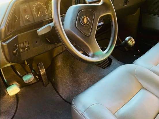 FORD-F-1000-3.9 SUPER SÉRIE 4X2 CS 8V TURBO DIESEL 2P MANUAL FORD-F-1000-1994