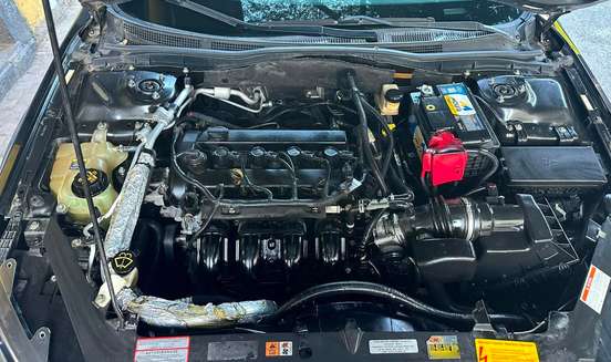FORD-FUSION-2010